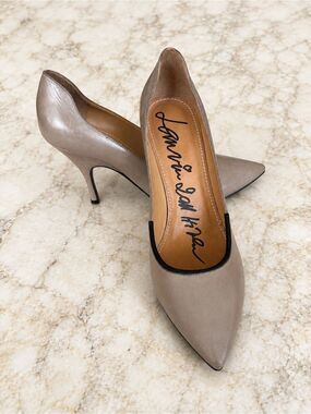 Lanvin Leather Pointed Toe Classic Pumps Heels – Made in Italy